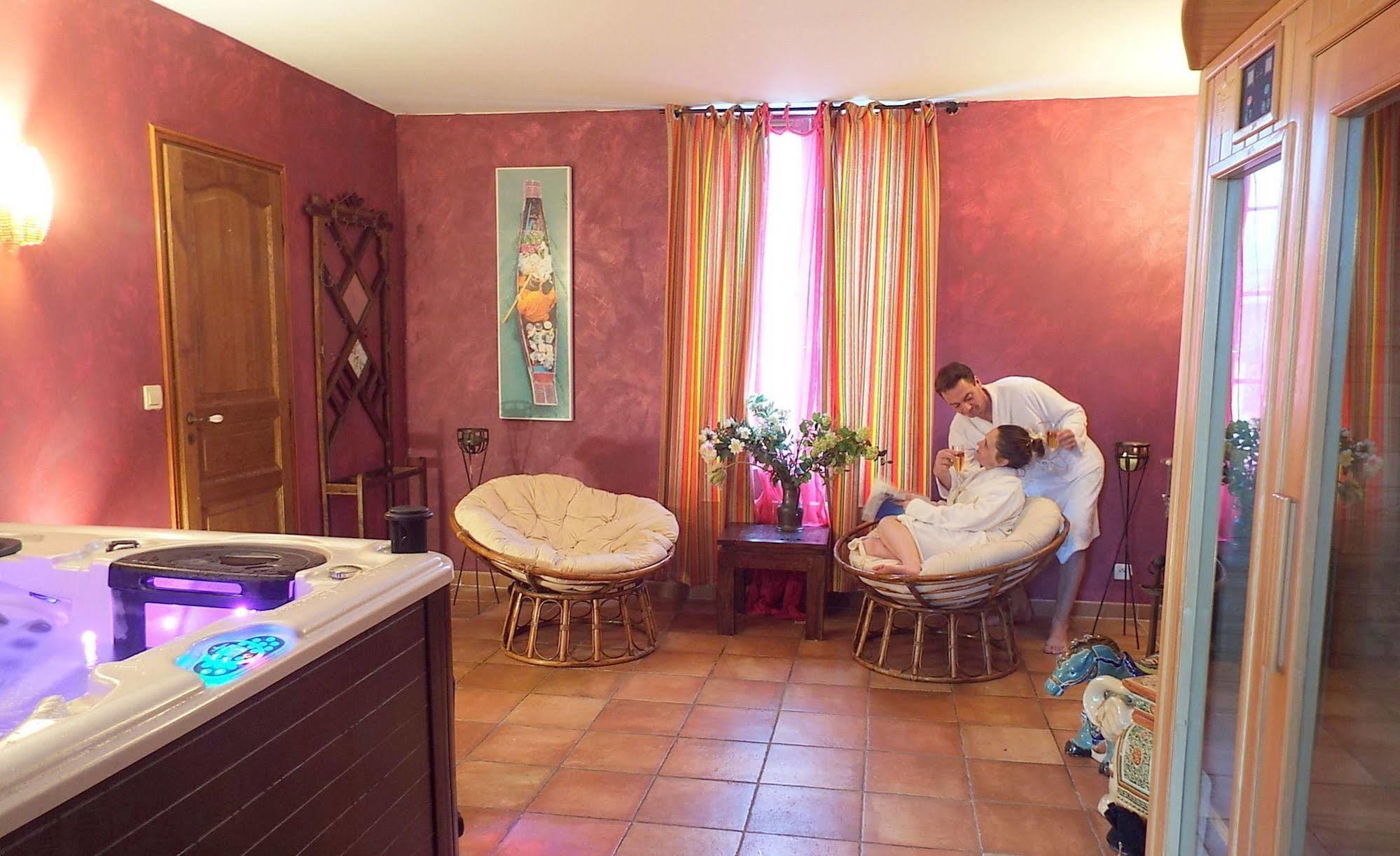 Les Roses De Montherlant Exterior foto